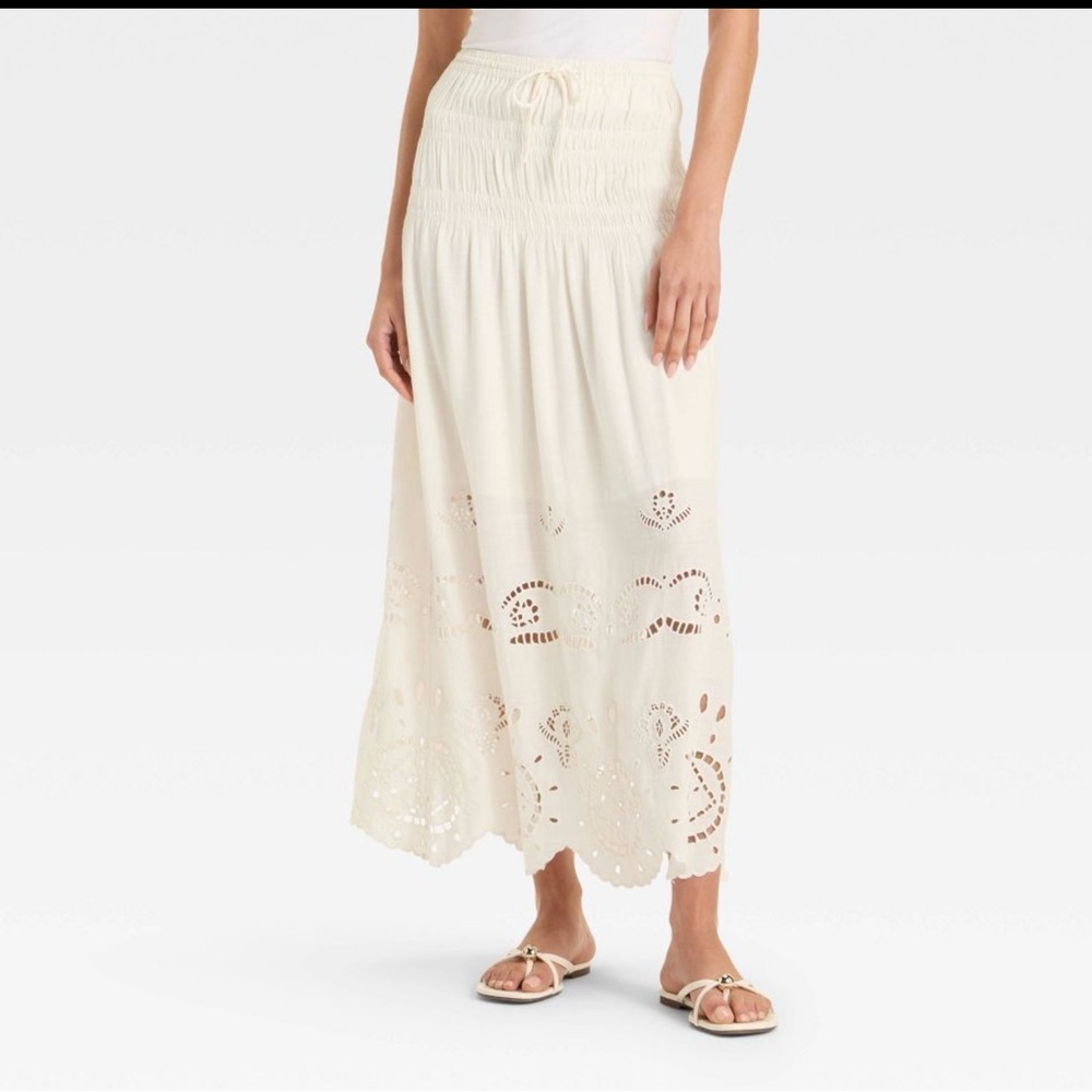 Future Collective Embroidered Eyelet Drop Waist A-Line Skirt Size XL NWT Target